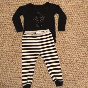 Baby GAP Toddler 2T pajamas long sleeve Halloween